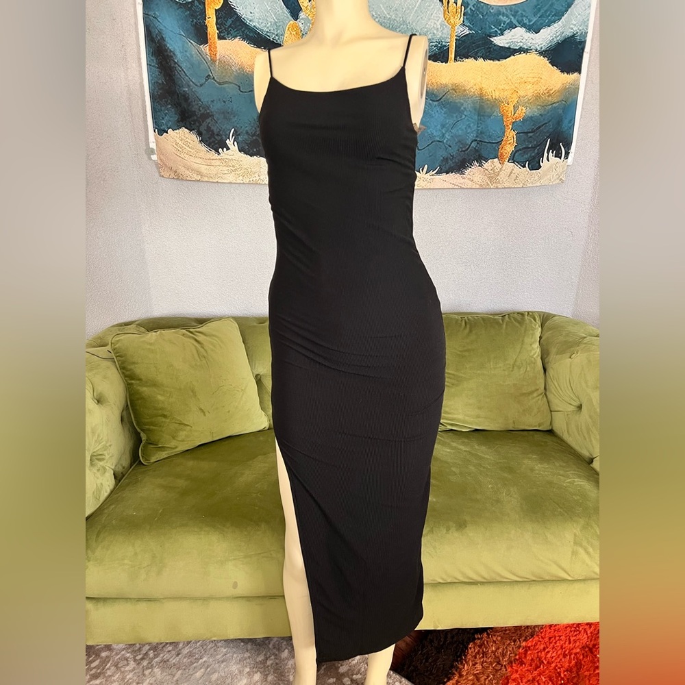 Classic Black Ribbed Maxi Dress - Sleek Women’s Evening Dress